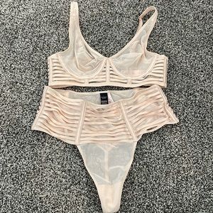 NWT 32B Victoria’s Secret Lingerie Set Beige Mesh Top